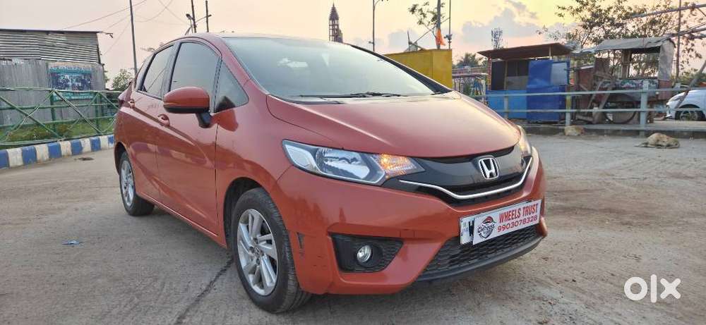 Honda Jazz V Cvt, 2015, Petrol