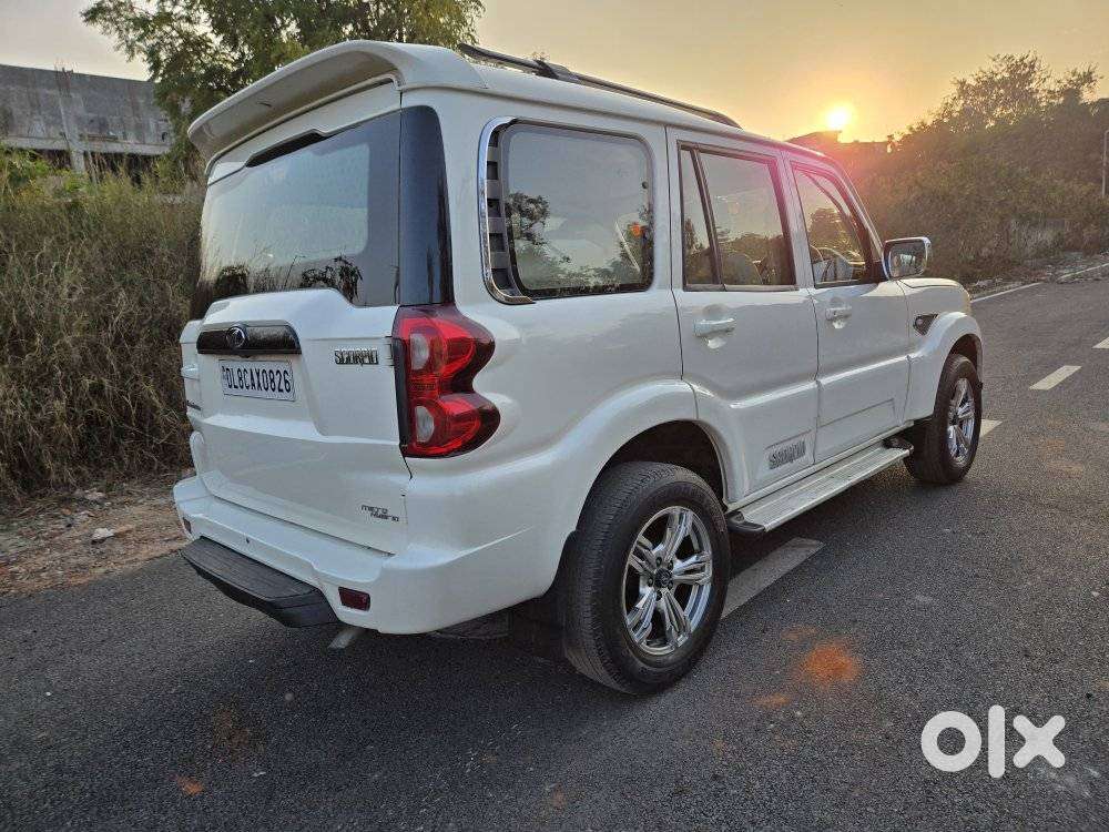 Mahindra Scorpio S6 Plus, 2019, Diesel