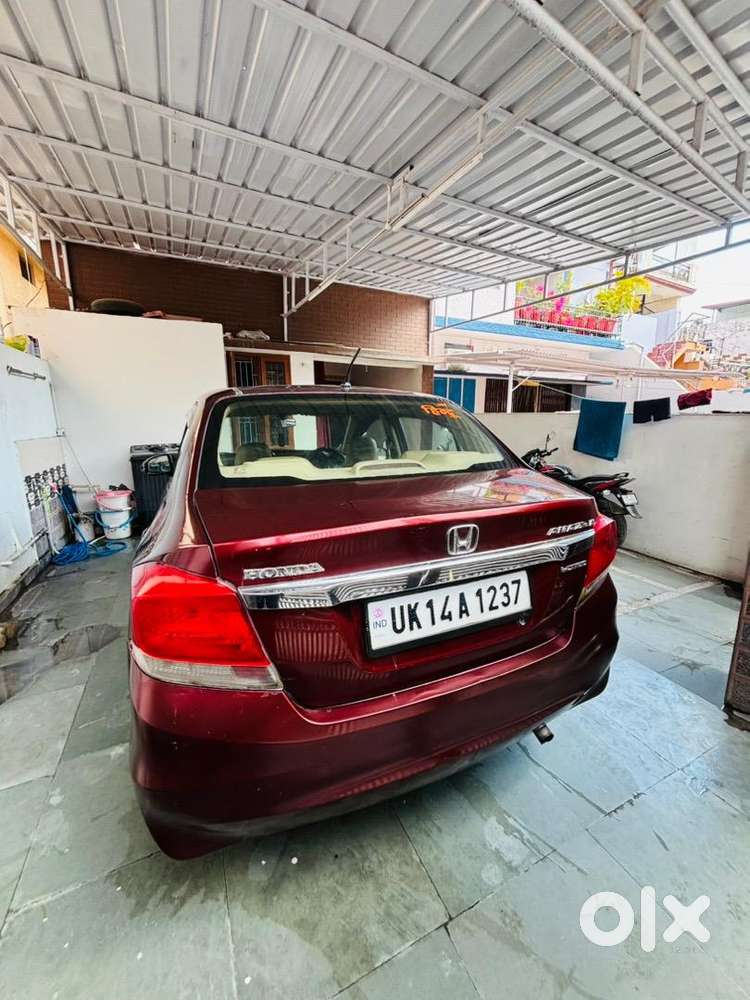 Honda Amaze 2015 Diesel Well Maintained