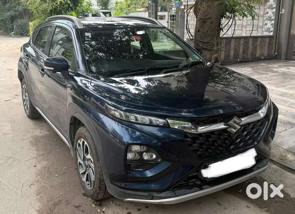 Maruti Suzuki Fronx 2025 Petrol Automatic Blue Near To New