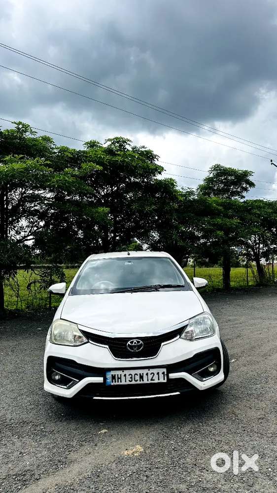 Toyota Etios 2016 Diesel 170603 Km Driven