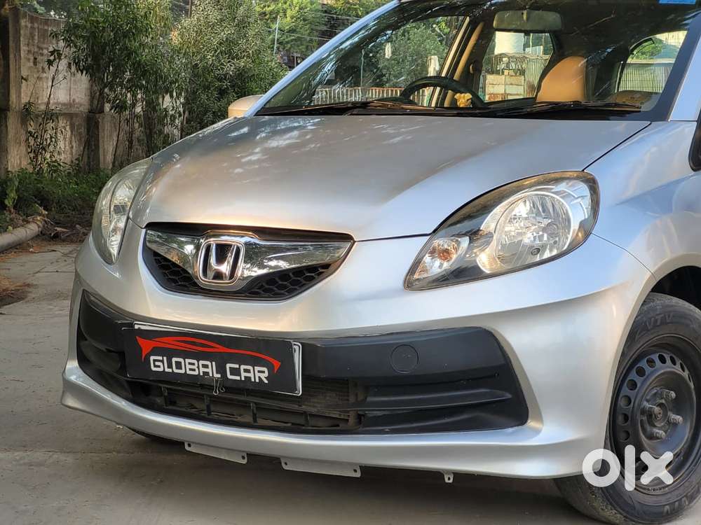 Honda Brio, 2012, Petrol