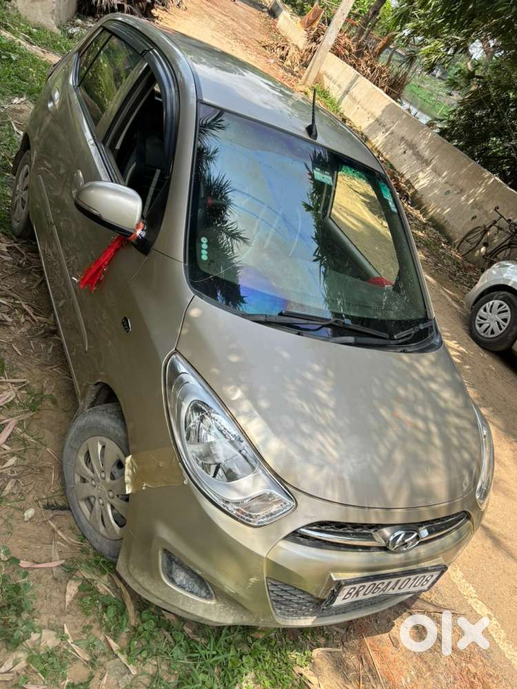 Hyundai I10 Sportz 2012 Petrol