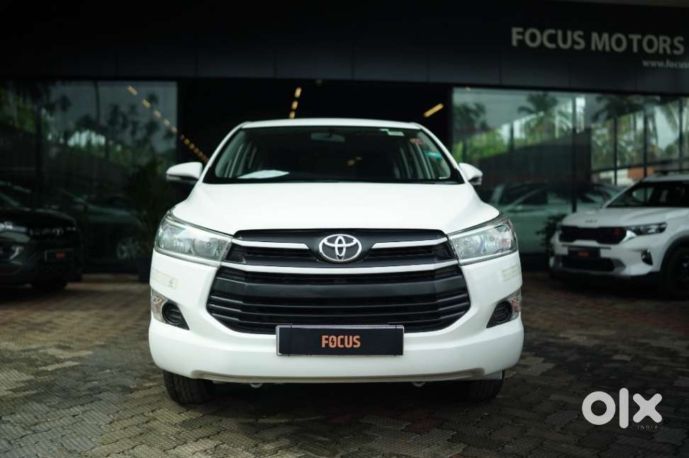 Toyota Innova Crysta 2.4 G Mt, 2017, Diesel