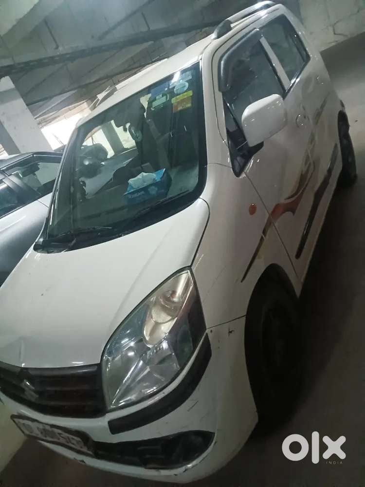 Maruti Suzuki Wagonr Vxi. Well Maintained Average 16 Km