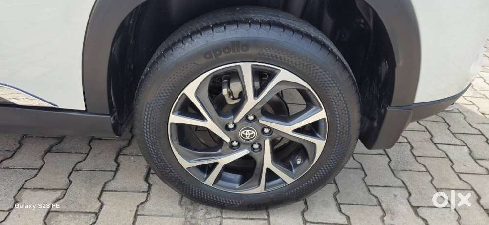 Toyota Urban Cruiser Hyryder 1.5 V Hybrid, 2024, Petrol