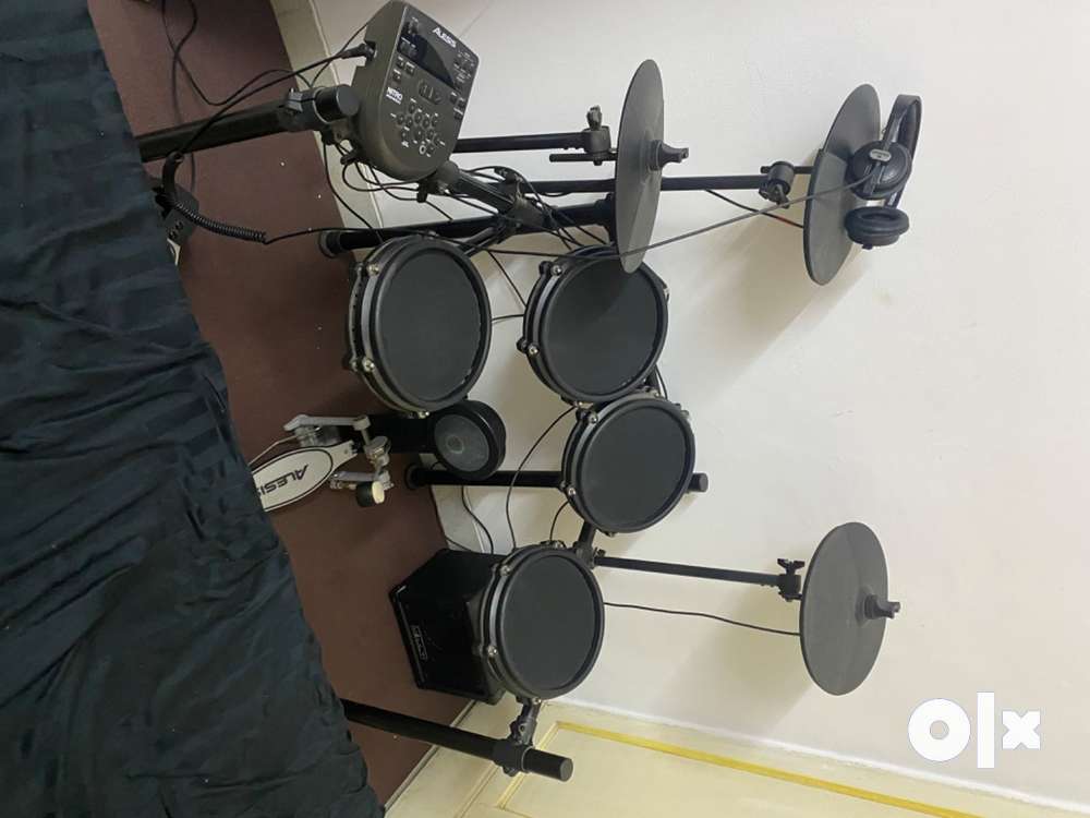 Electronic drum on sale kit olx