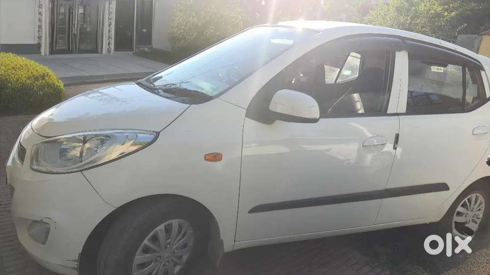 Hyundai I10 2015 Petrol 78000 Km Driven