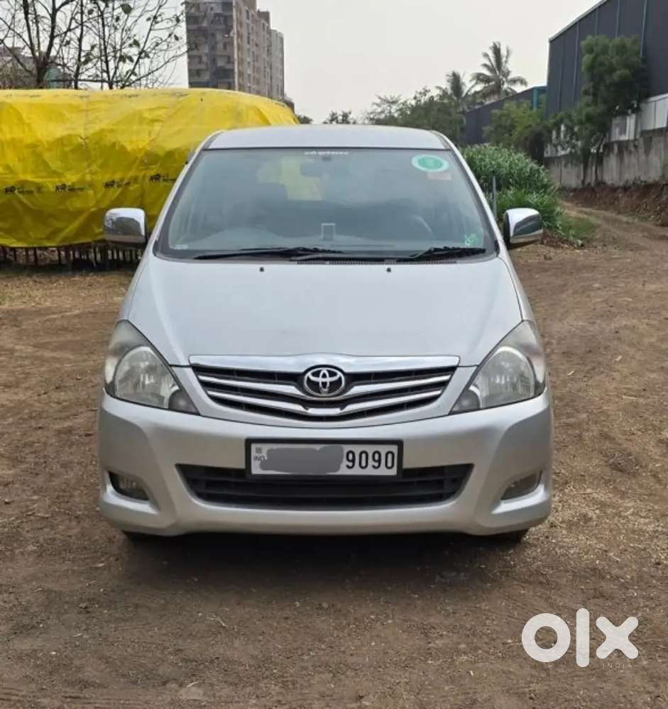 Toyota Innova 2.5 Vx 2012