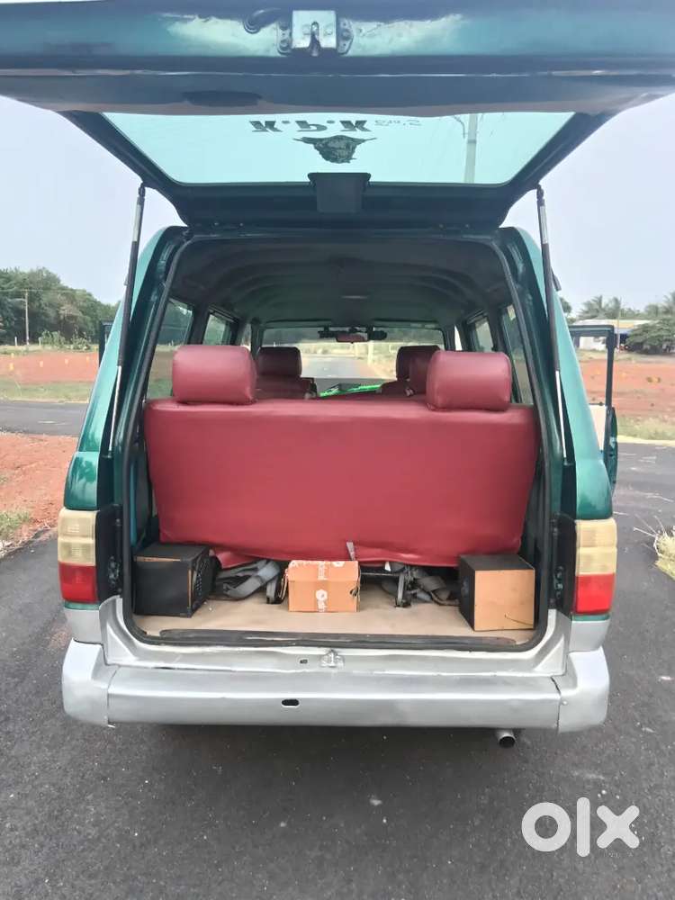 Toyota Qualis Gst D2 2004 Model