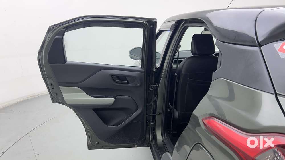 Tata Punch Camo Accomplished Mt, 2023, Petrol