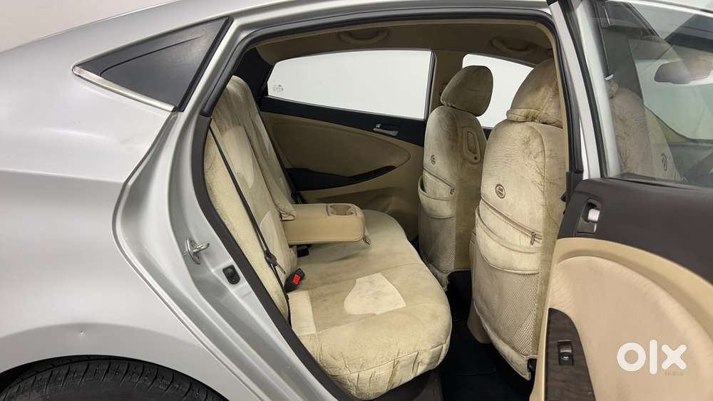 Hyundai Verna Fluidic 1.6 Vtvt Sx, 2016, Petrol