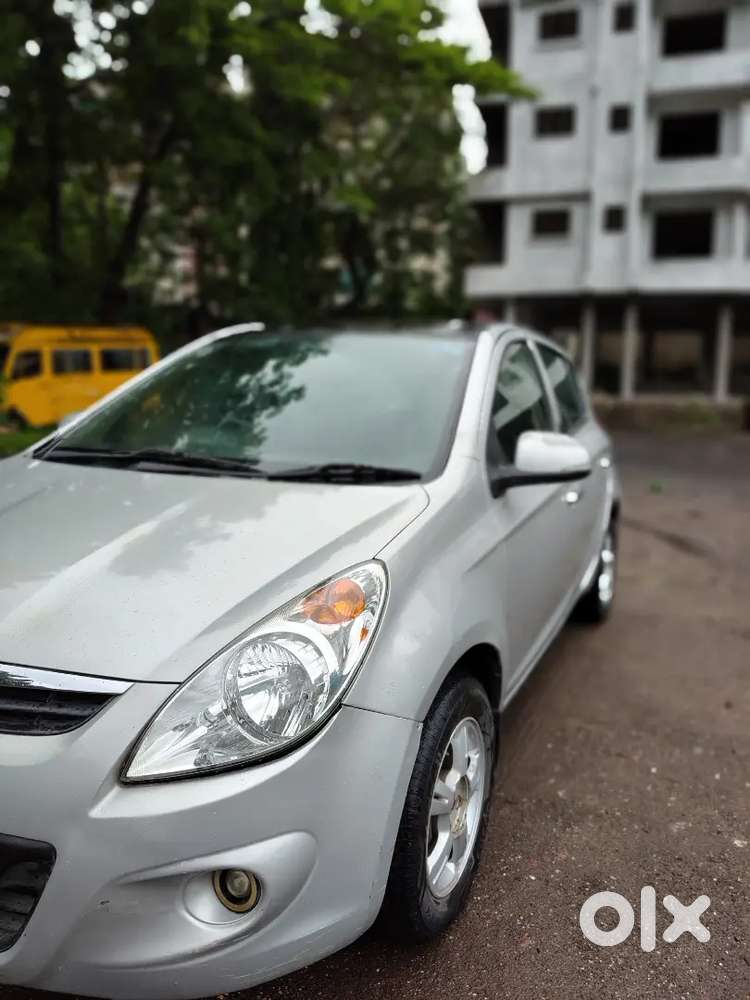 Hyundai I20 Sportz 2010 Model