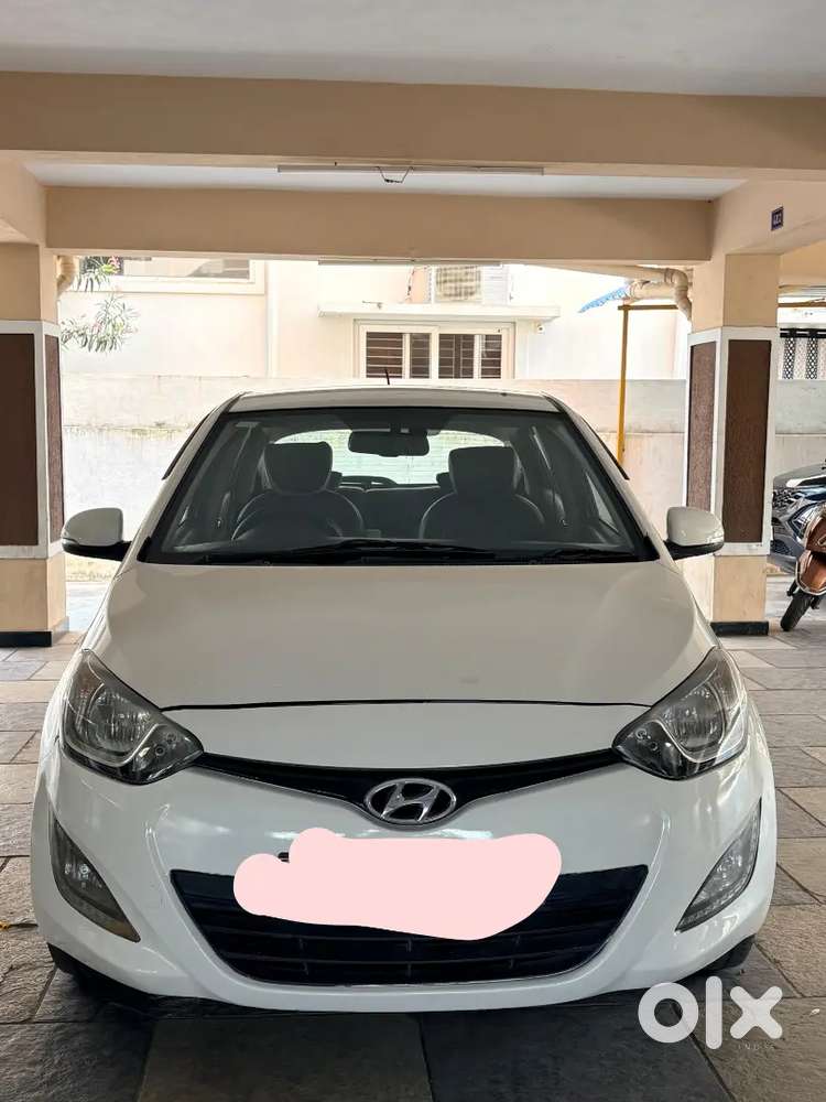 Hyundai I20 2014 Diesel 106589 Km Driven