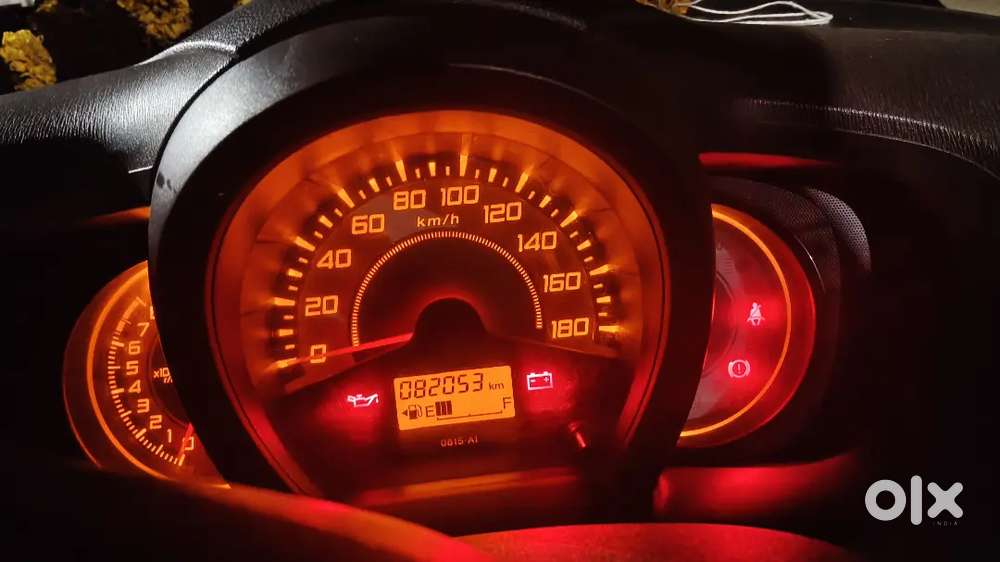Honda Brio Mt 2011 Petrol And Cng Fitted