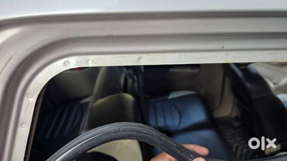 Maruti Suzuki Ertiga 2012-2015 Vxi Cng, 2015, Cng & Hybrids