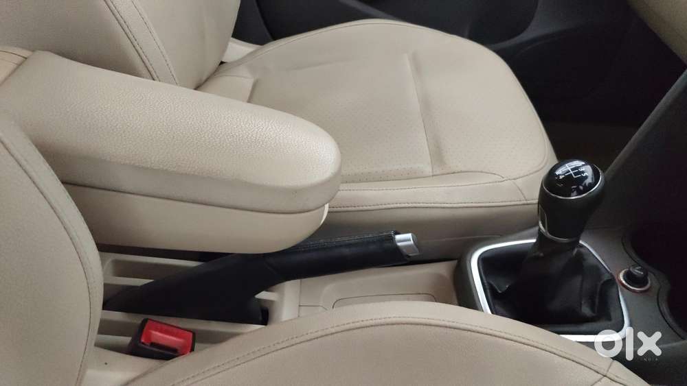 Volkswagen Vento 2010-2013 Petrol Highline, 2013, Petrol