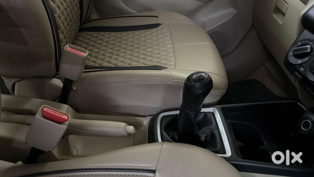 Maruti Suzuki Swift Dzire 1.2 Lxi Bsiv, 2018, Petrol