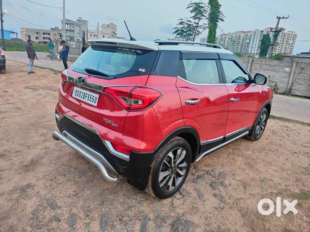 Mahindra Xuv300 W8 Option Dual Tone Diesel, 2019, Diesel