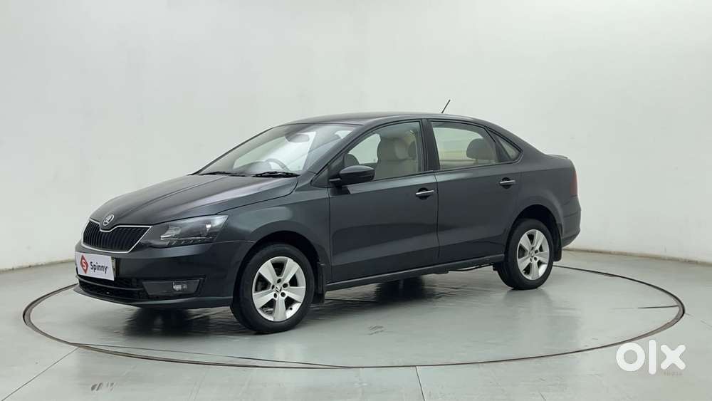 Skoda Rapid 1.6 Mpi At Style, 2017, Petrol