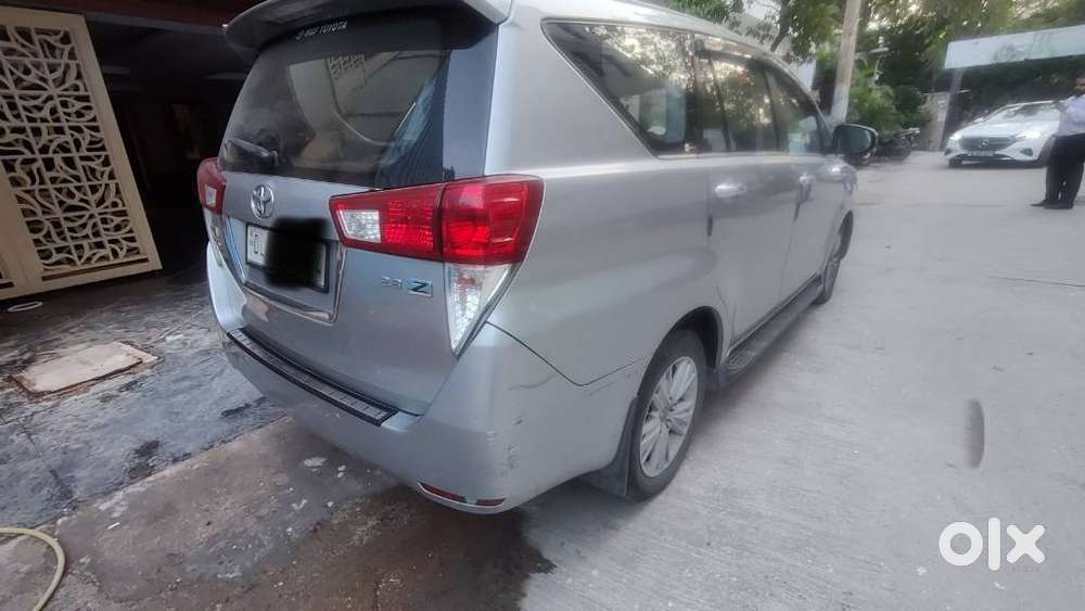 Toyota Innova Crysta 2.8 Zx At 7 Seater, 2018, Diesel