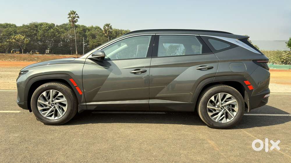Hyundai Tucson 2.0 Signature 4wd Diesel At Dual Tone, 2022, Diesel