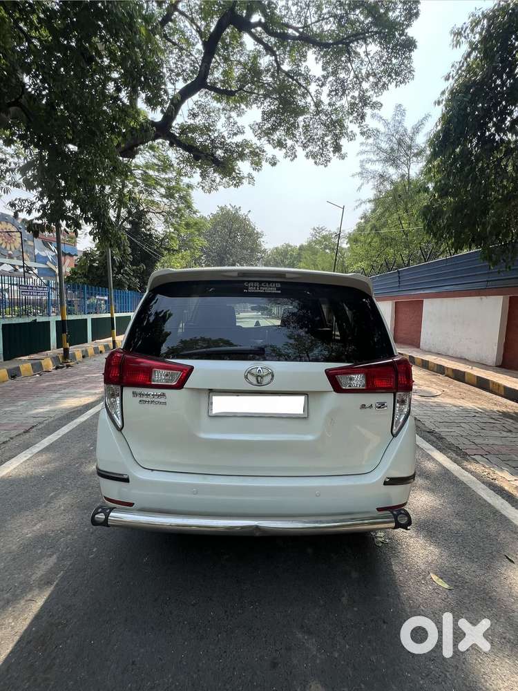 Toyota Innova Crysta 2.4 Zx Mt, 2016, Diesel