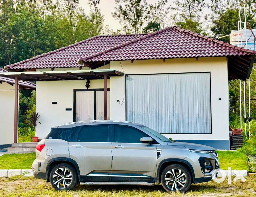 Mg Hector Plus Petrol 2023
