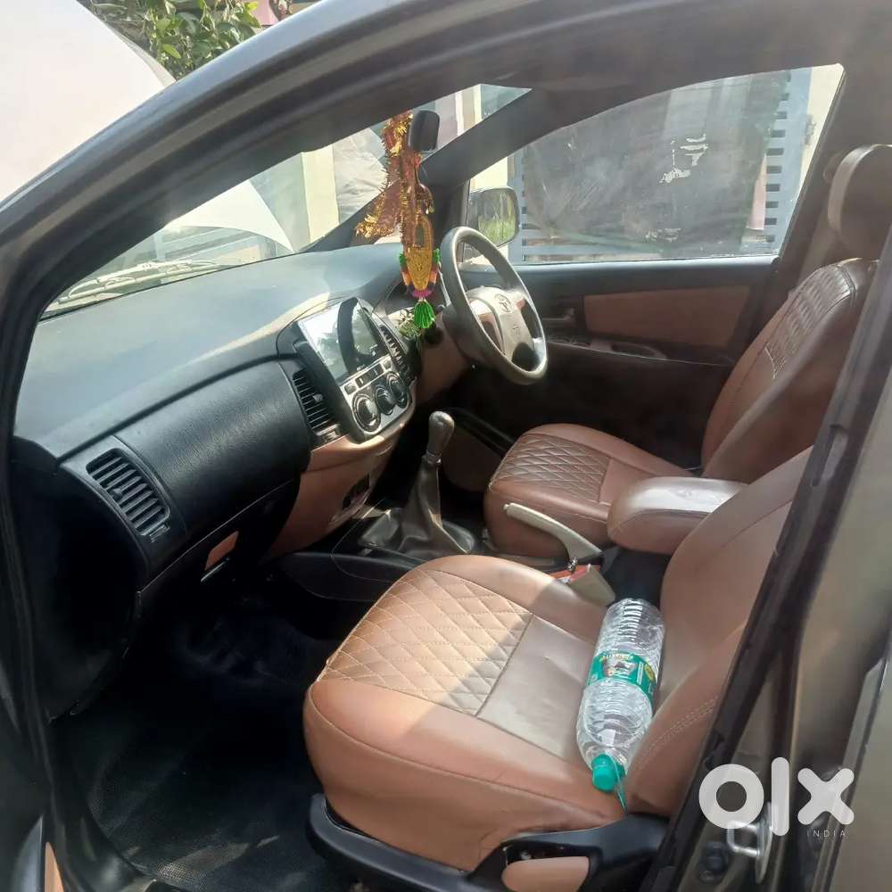 Toyota Innova 2012 Diesel Well Maintained
