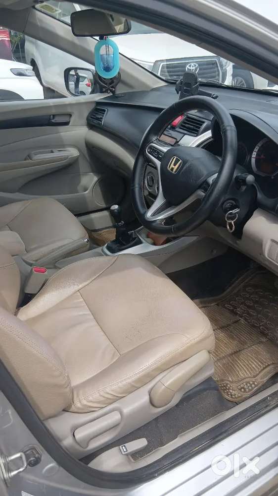 Honda City Zx 2009 Petrol Well Maintained
