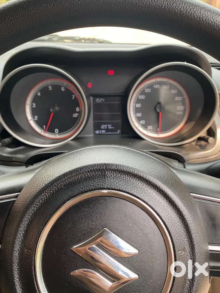 Maruti Suzuki Swift 2022 Petrol 18000 Km Driven