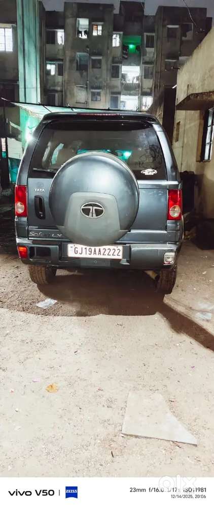 Tata Safari Ev 2012