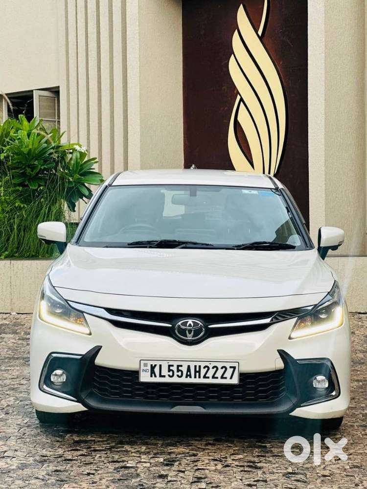 Toyota Glanza 1.2 V, 2023, Petrol