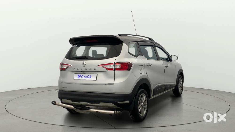 Renault Triber Rxz, 2023, Petrol