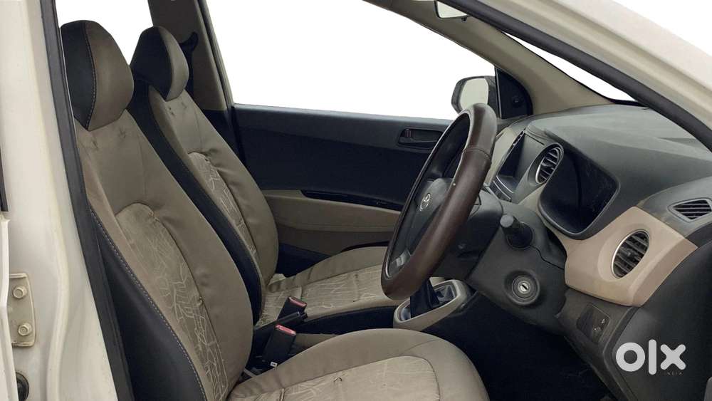 Hyundai Xcent Base 1.2, 2015, Petrol