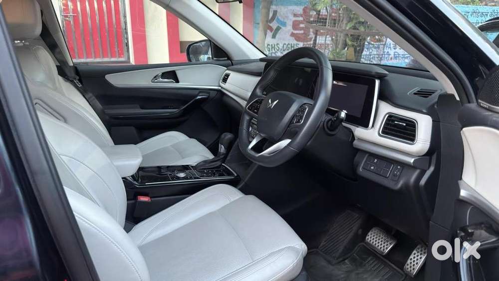 Mahindra Xuv700