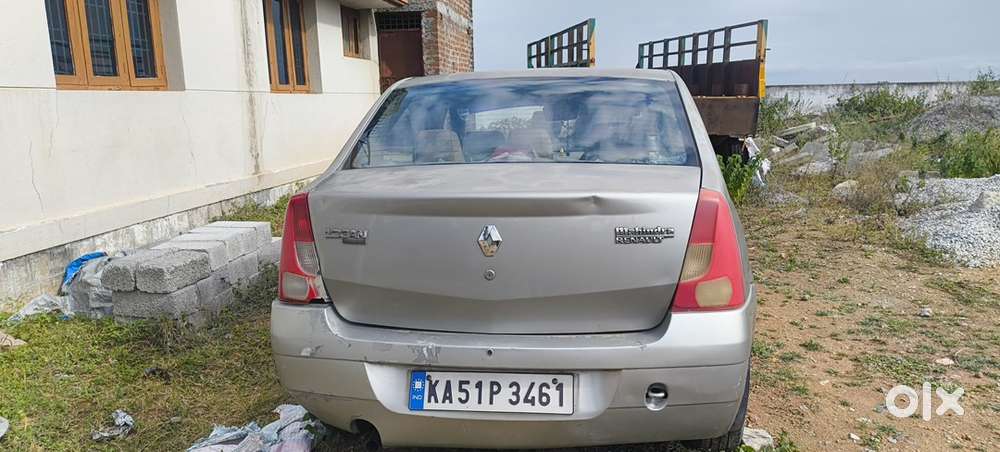 Mahindra Logan Petrol 2009