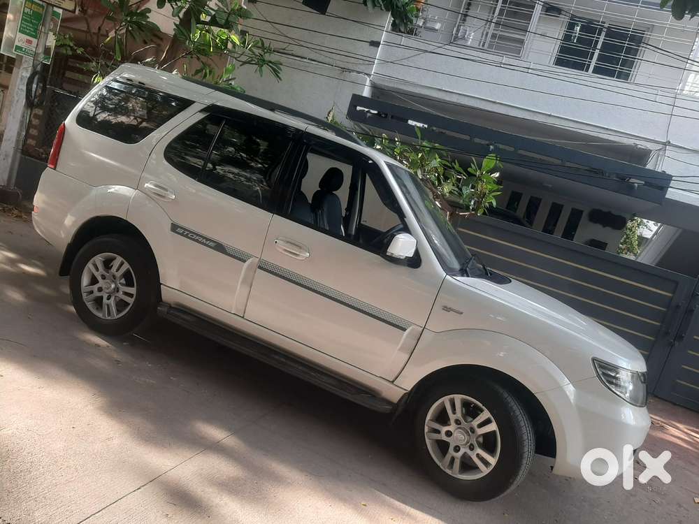 Tata Safari Storme Vx, 2019, Diesel