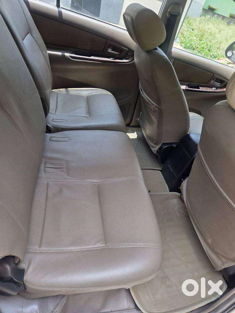 Toyota Innova 2.5 Vx 8 Str, 2016, Diesel