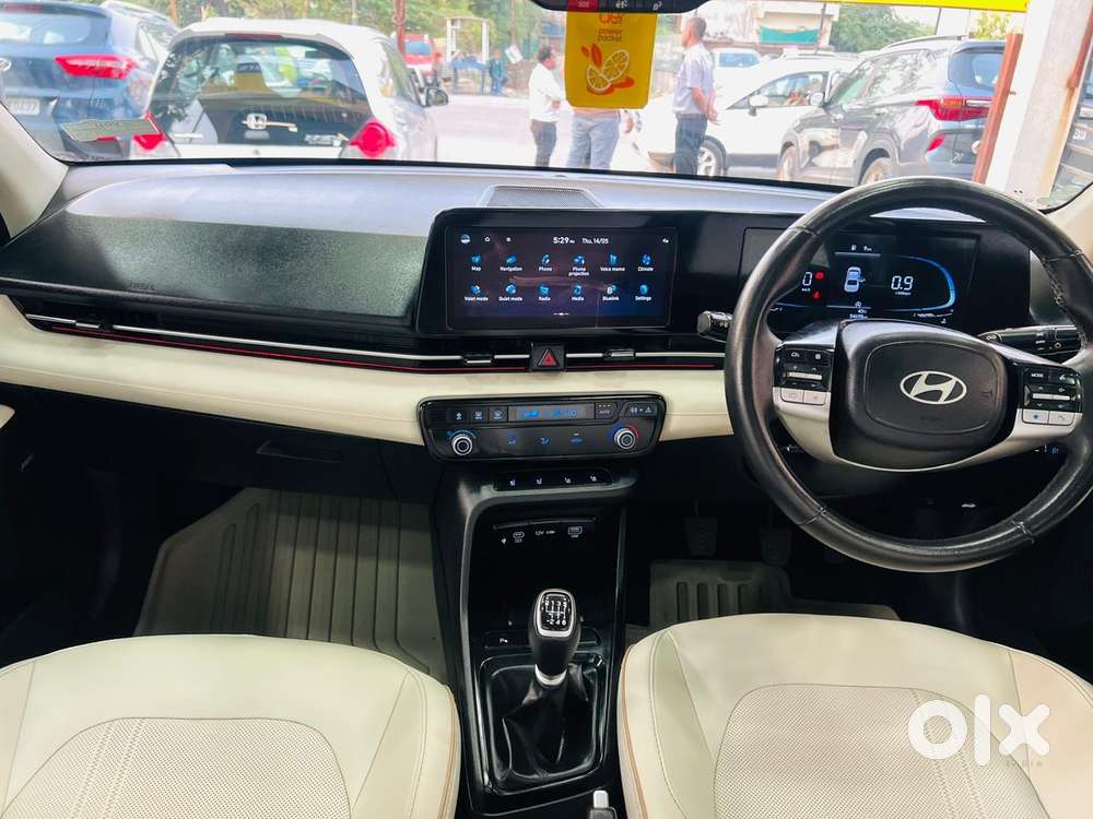 Hyundai Verna 1.5 Mpi Mt Sx (o), 2023, Petrol