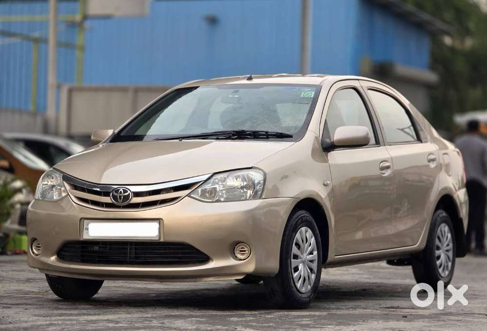 Toyota Etios, 2011, Petrol