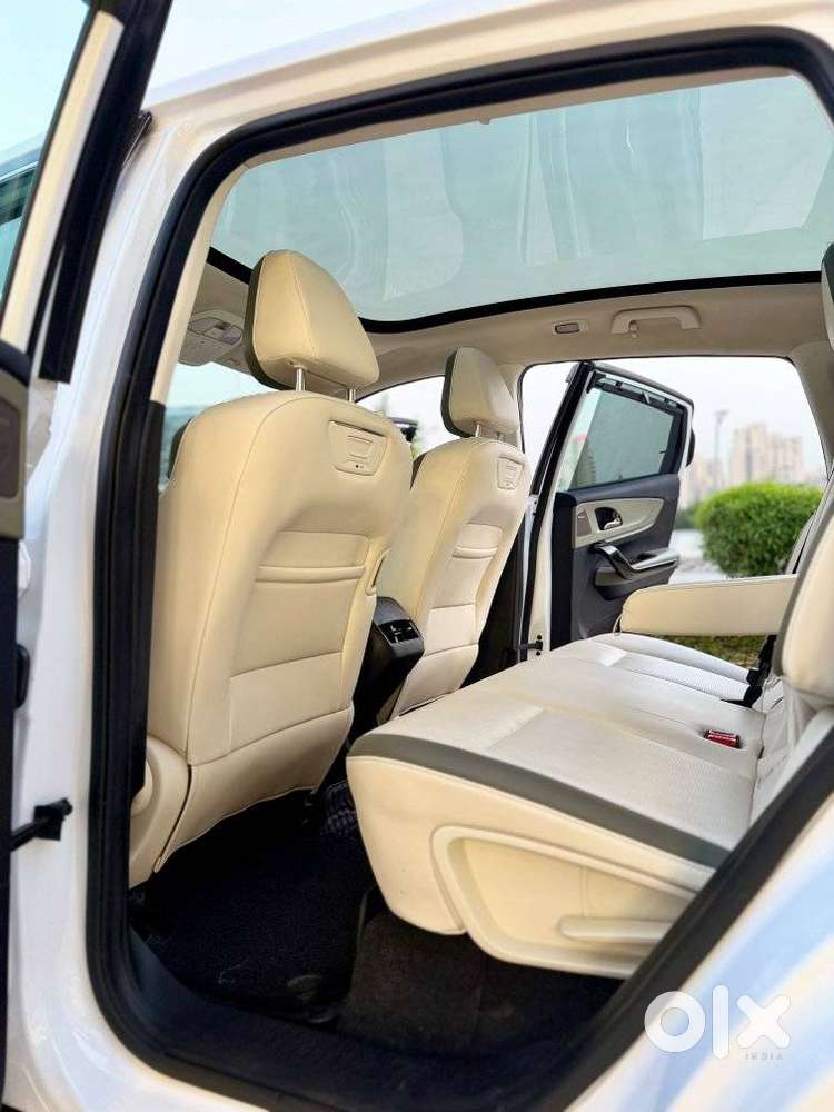 Mahindra Xev 9e Pack Three (top Model), 2025, Electric