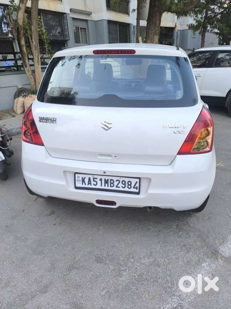 Maruti Suzuki Swift 2004-2010 Vxi Bsiv, 2011, Petrol