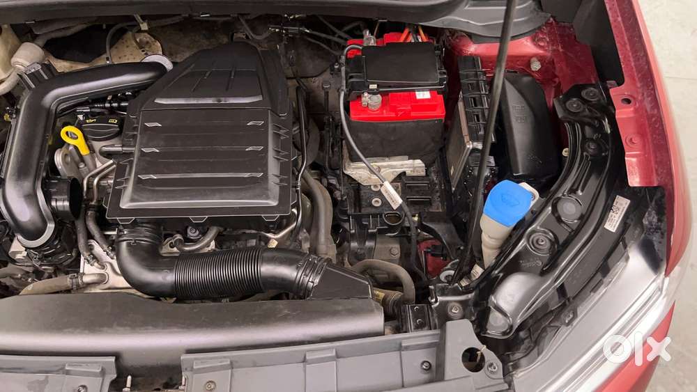 Volkswagen Taigun 1.0 Tsi Highline At, 2022, Petrol