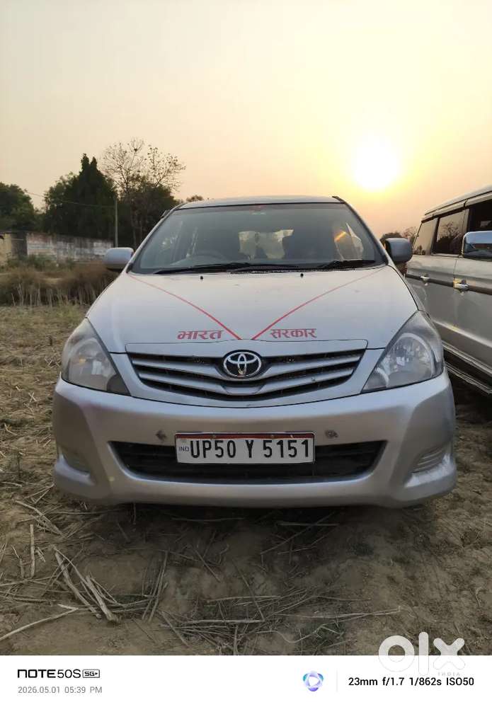 Toyota Innova 2011 Diesel Well Maintained