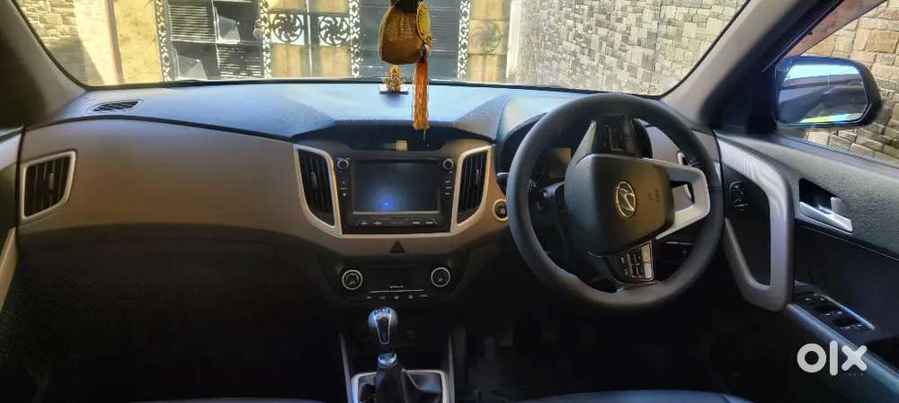 Hyundai Creta With Genuine Service Record