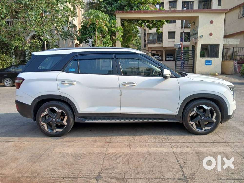 Hyundai Alcazar 2.0 Signature (o) Petrol At 6 Str, 2022, Petrol