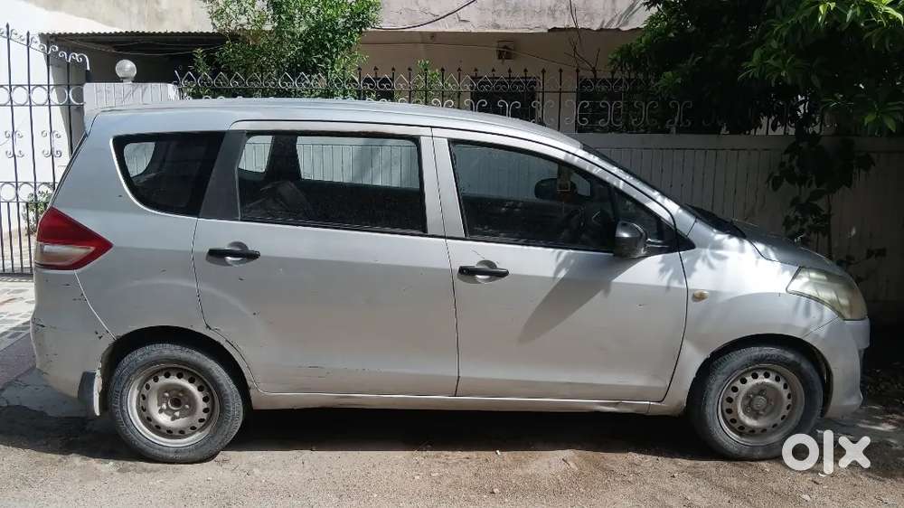 Maruti Suzuki Ertiga 2013