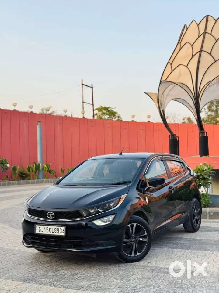 Tata Altroz 1.2 Xz Plus Dark Edition, 2022, Petrol