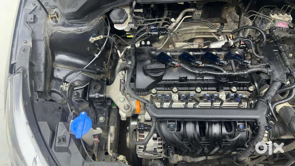 Hyundai I20 Sportz 1.2 Ivt, 2023, Petrol